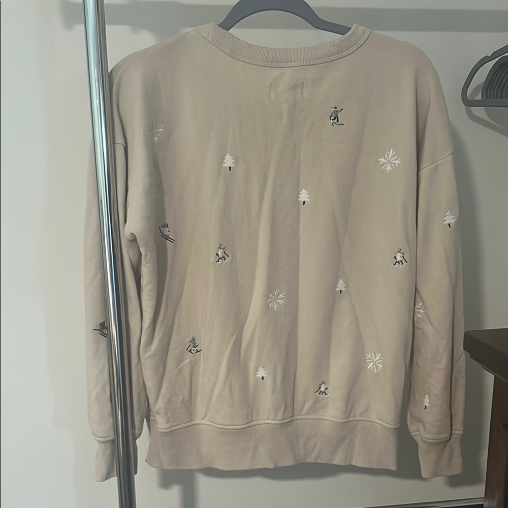 Lou & Grey Beige Sweatshirt with Winter Embroidery - Picture 4 of 4